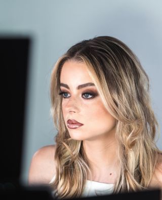 💎 Smoothing primer pre dokonale hladký základ 💎 Lift up foundation č.11 pre prirodzené krytie 💎 Glassy powder pre...